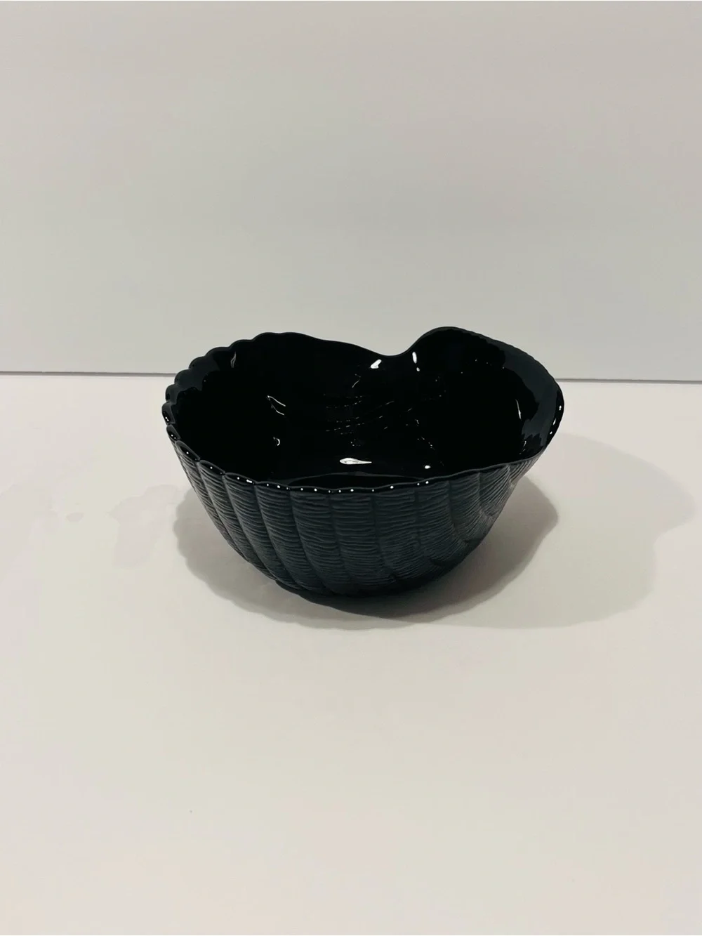Vintage Arcoroc Coquillage Black Glass Sea Shell Set of 7 Serving Bowls